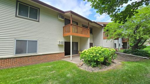 3919 Foss Road, 101, Saint Anthony, MN 55421