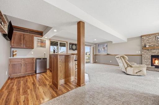 9118 Ashley Terrace, Brooklyn Park, MN 55443