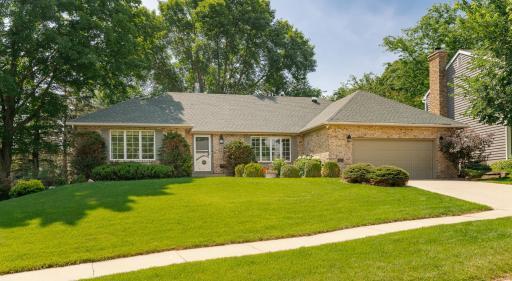 1912 Folwell Drive SW, Rochester, MN 55902