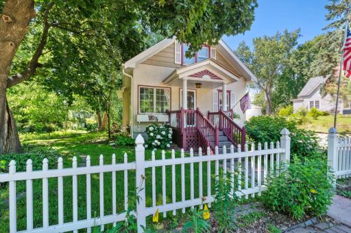 2714 17th Avenue E, Saint Paul, MN 55109