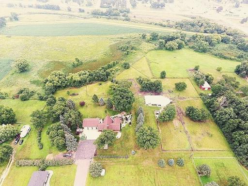 511 4th Street W, Jasper, MN 56144