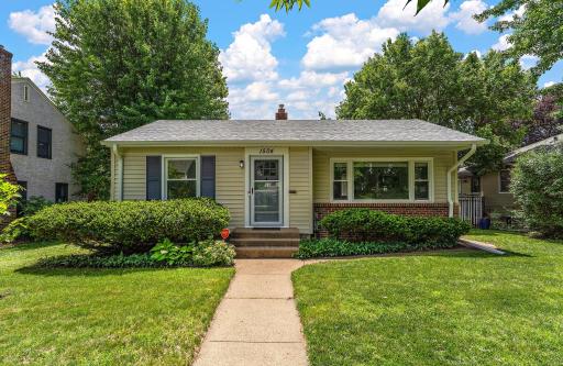 1504 Eleanor Avenue, Saint Paul, MN 55116