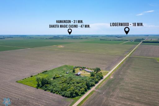 8070 151st Avenue SE, Wyndmere, ND 58081
