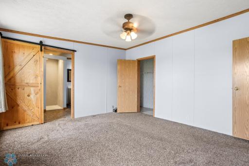 8070 151st Avenue SE, Wyndmere, ND 58081