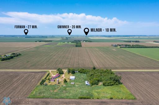 8070 151st Avenue SE, Wyndmere, ND 58081