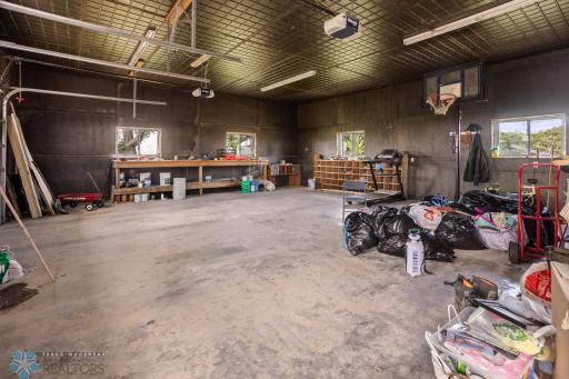 8070 151st Avenue SE, Wyndmere, ND 58081