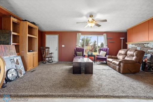 8070 151st Avenue SE, Wyndmere, ND 58081