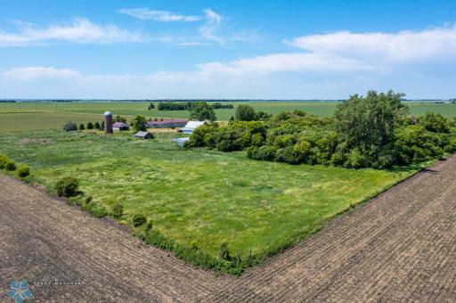 8070 151st Avenue SE, Wyndmere, ND 58081