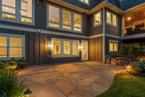 2890 Ella Lane, Minnetonka, MN 55305