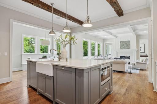 2890 Ella Lane, Minnetonka, MN 55305