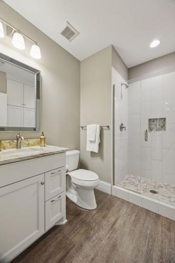 2890 Ella Lane, Minnetonka, MN 55305