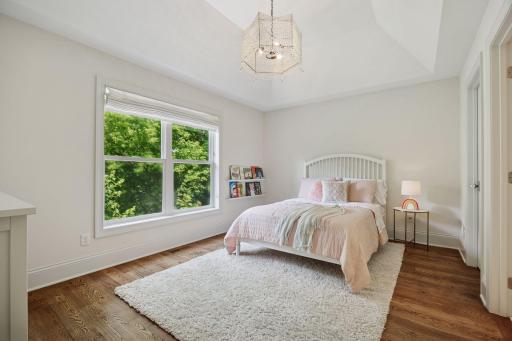 2890 Ella Lane, Minnetonka, MN 55305