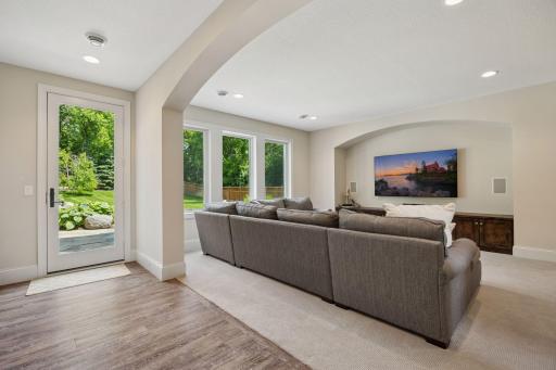 2890 Ella Lane, Minnetonka, MN 55305