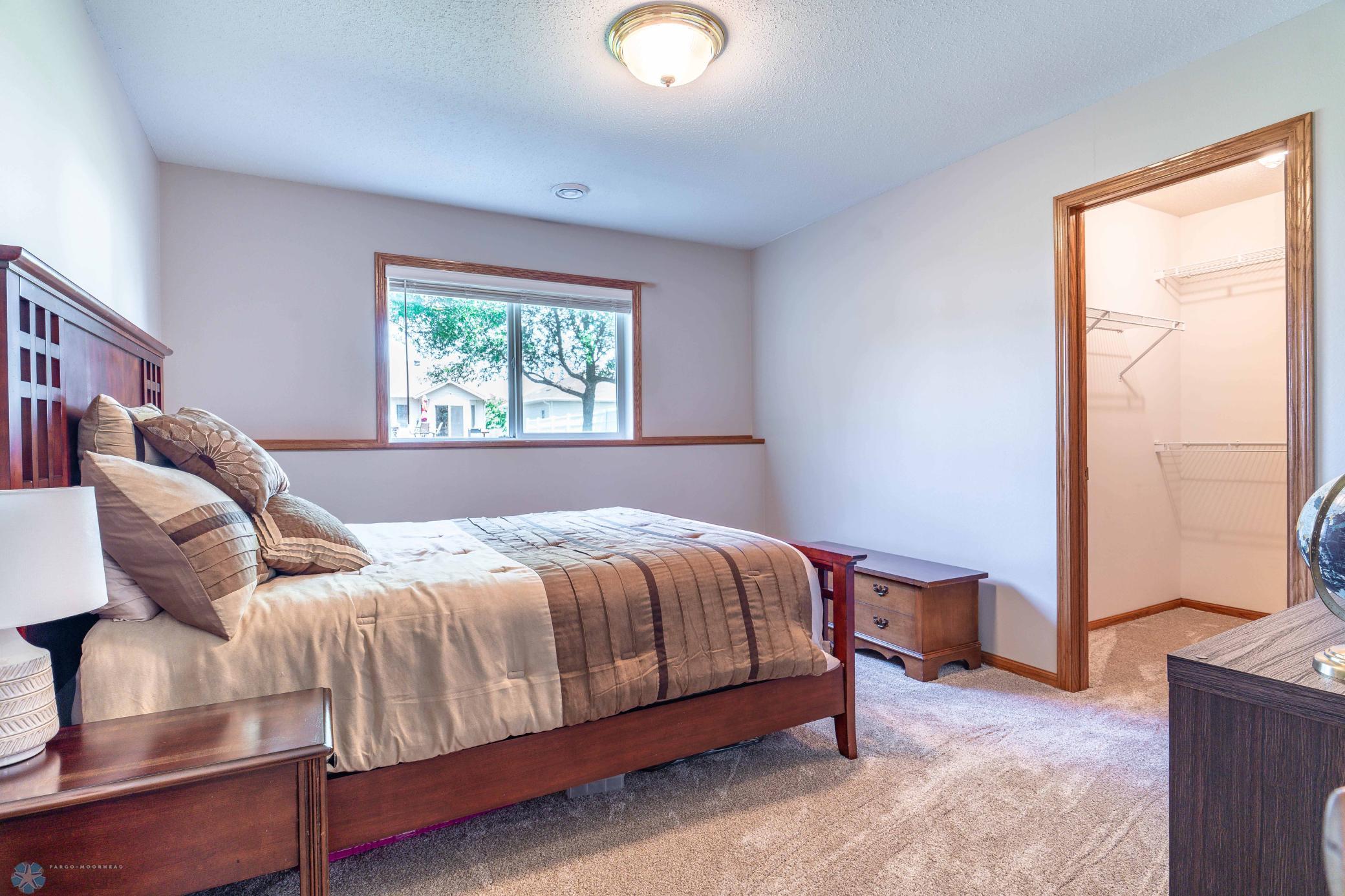 Bedroom w/ Walk In Closet