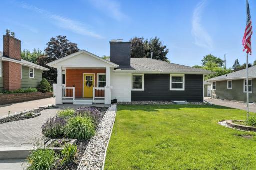 2638 Florida Avenue S, Minneapolis, MN 55426