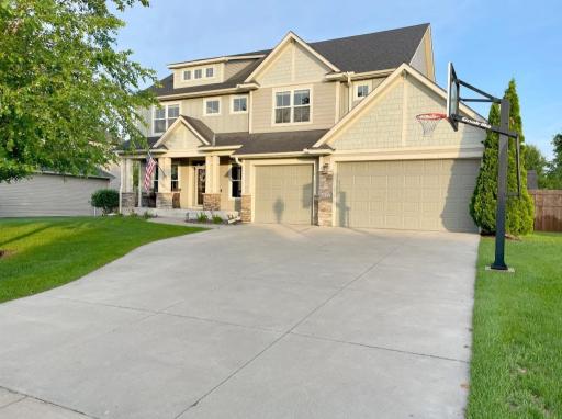 6922 105th Trail N, Minneapolis, MN 55445
