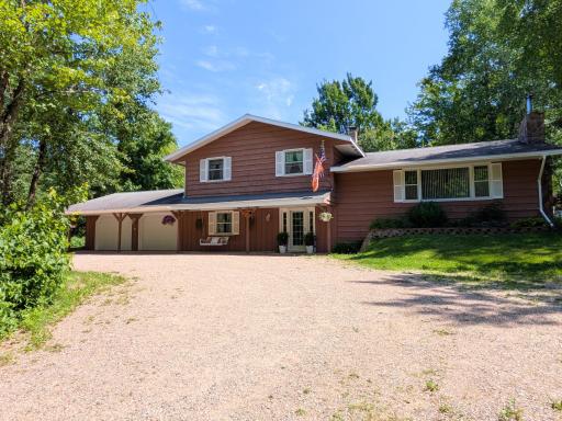 6562 Redwood Road, Virginia, MN 55792