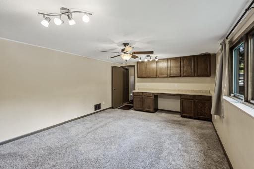 12417 Kennelly Road, Burnsville, MN 55337