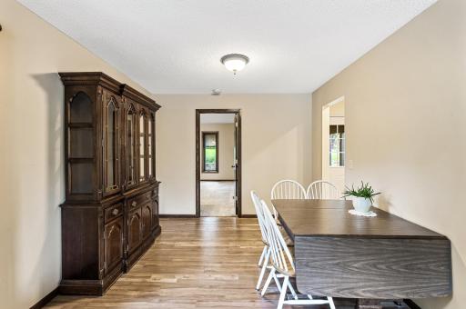 12417 Kennelly Road, Burnsville, MN 55337