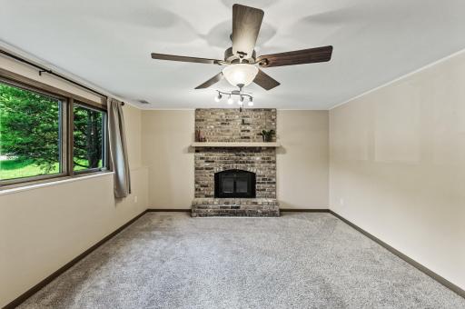 12417 Kennelly Road, Burnsville, MN 55337