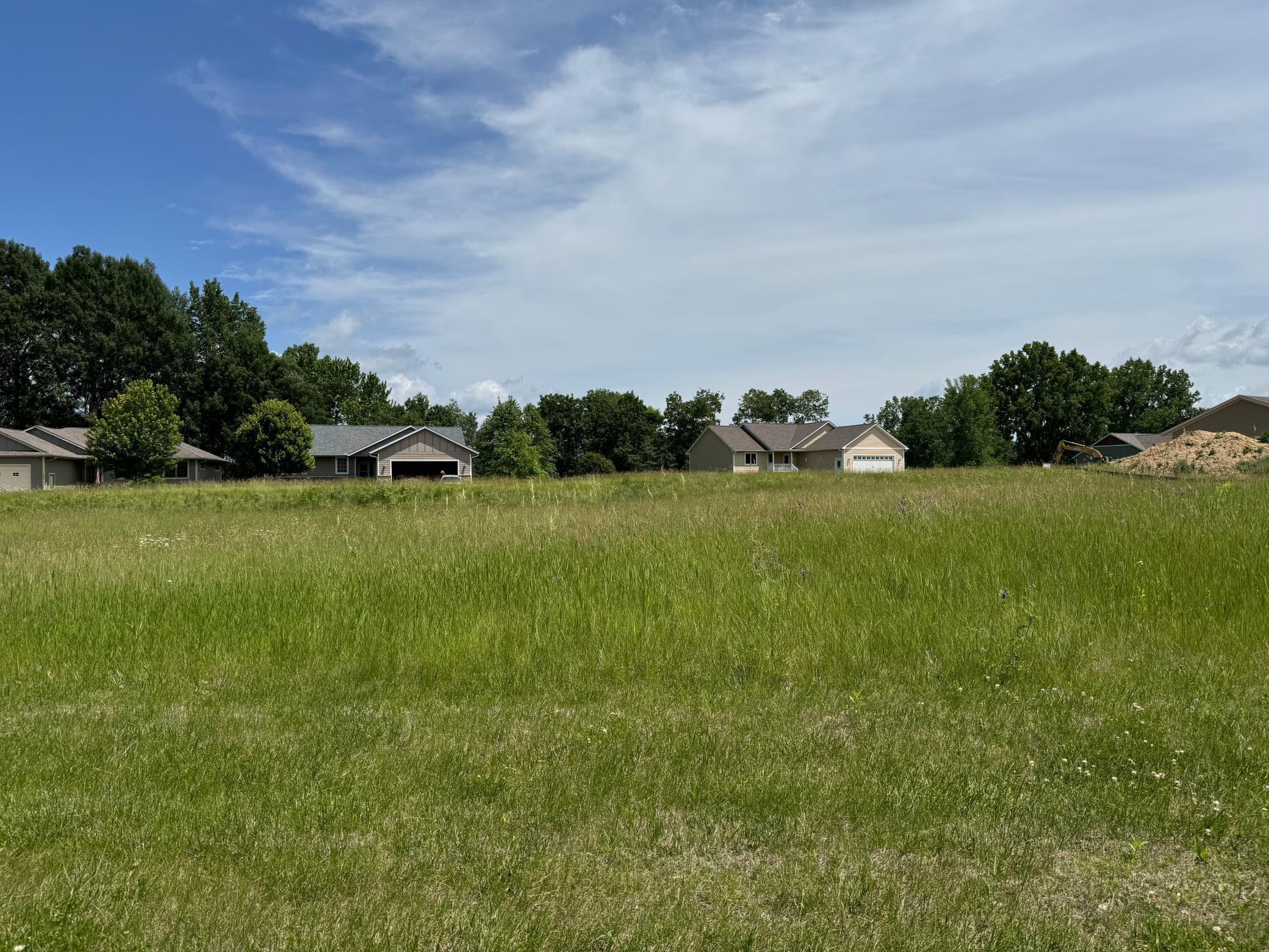 1431 Facing Neighbors
