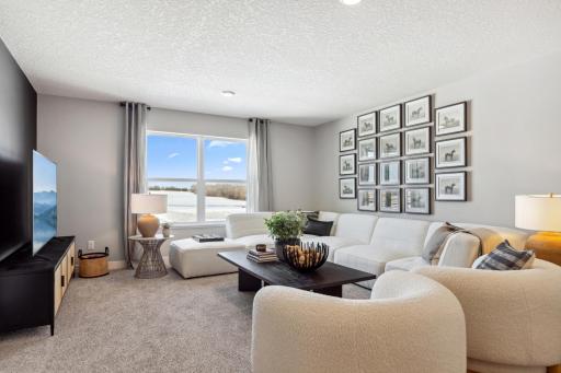 Upper level loft, another view.