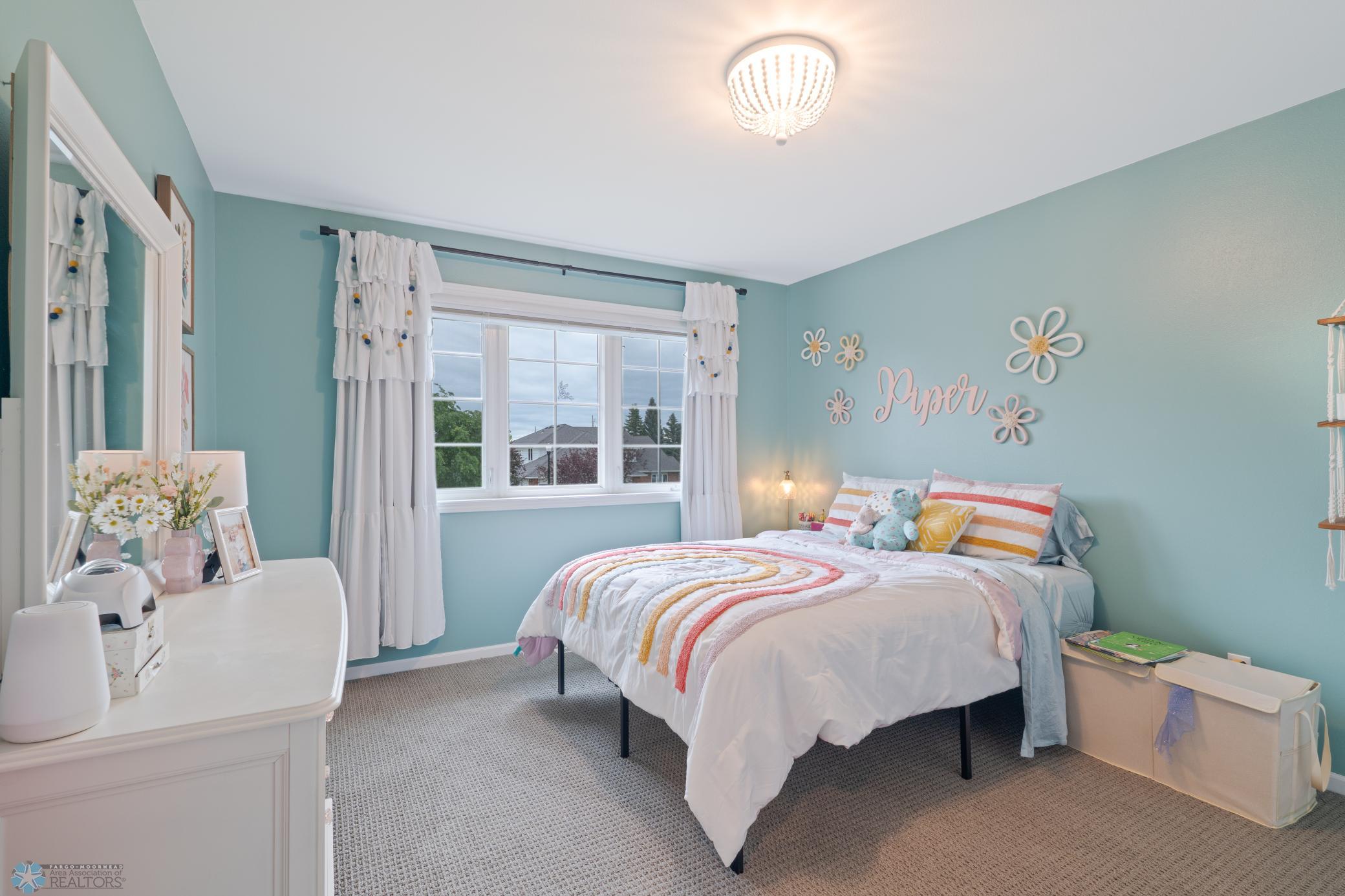 Bedroom 3 (upper level)