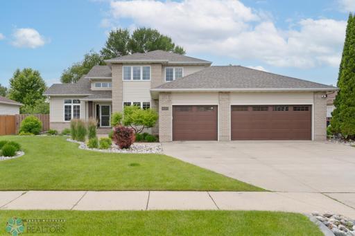 1909 E Rose Creek Parkway S, Fargo, ND 58104