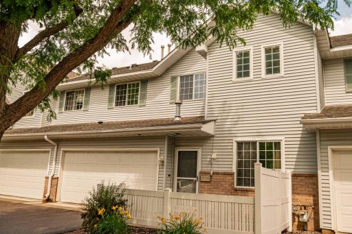 8930 Olive Lane N, Maple Grove, MN 55311