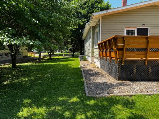 226 N Central Avenue, Truman, MN 56088