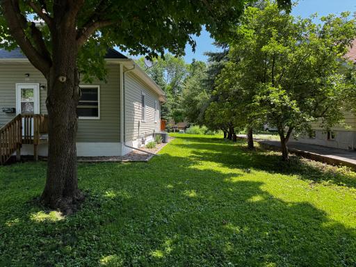 226 N Central Avenue, Truman, MN 56088