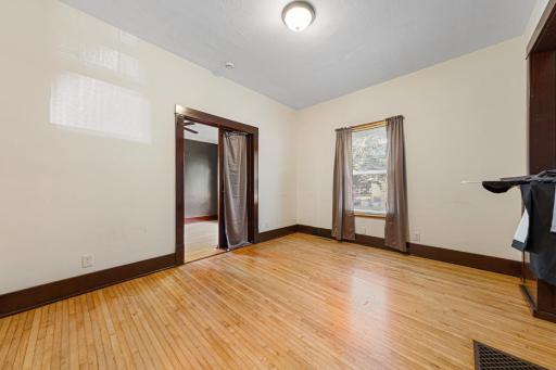 226 N Central Avenue, Truman, MN 56088