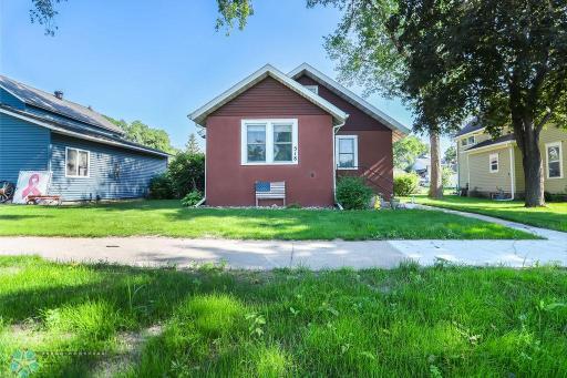 518 W Stanton Avenue, Fergus Falls, MN 56537