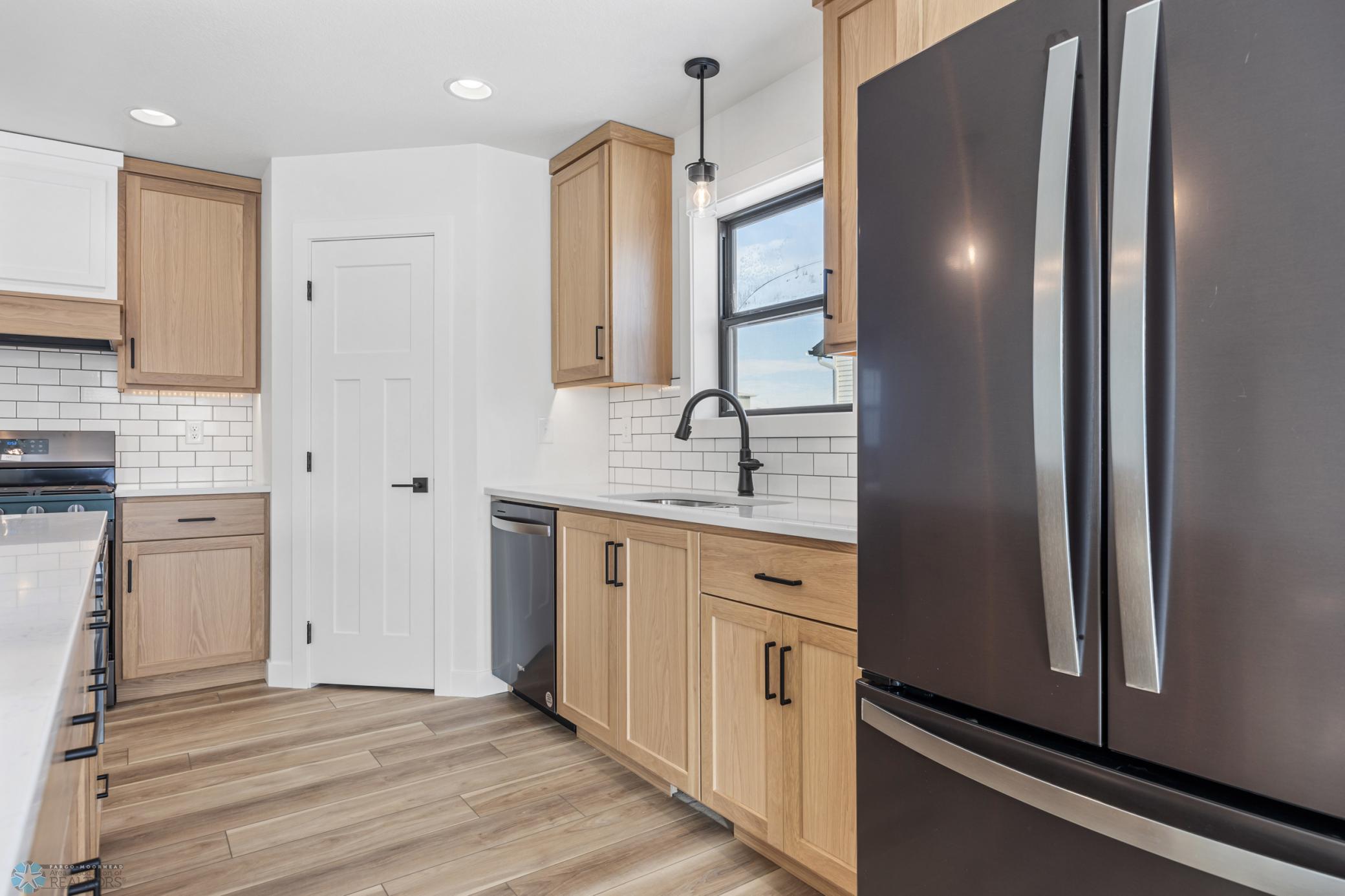 Kitchen - Photos of previous build