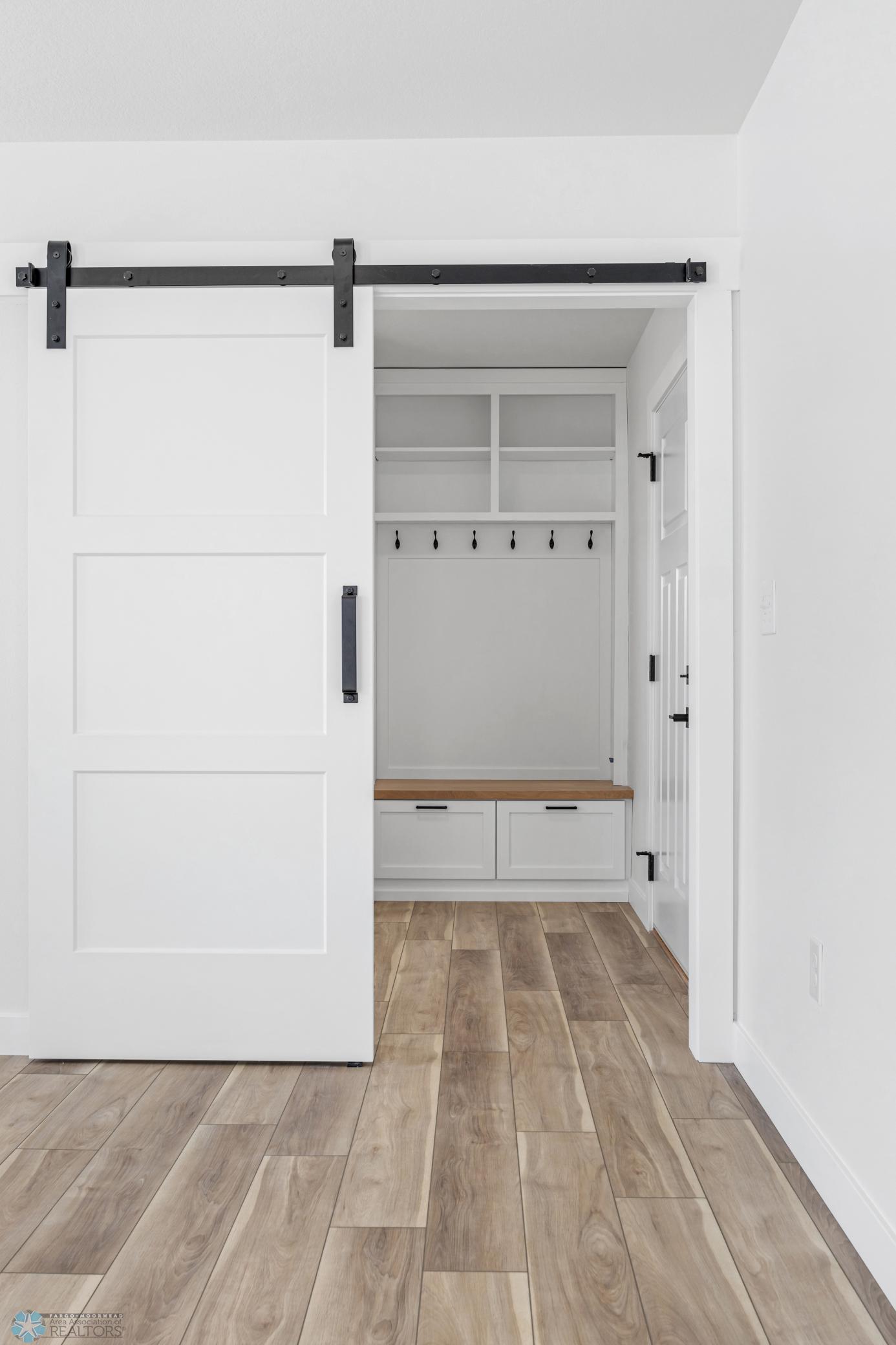 Barndoor to Mudroom - Photos of previous build