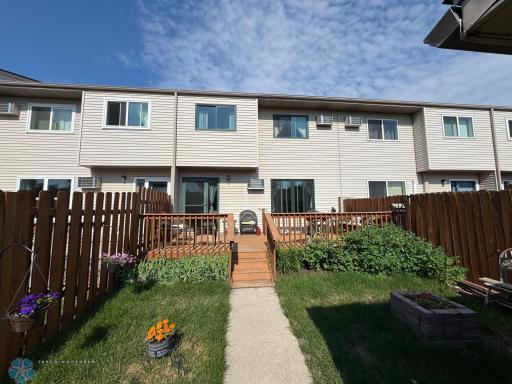 238 18th Street E, West Fargo, ND 58078