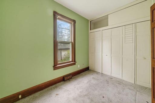 1216 County Road C E, Saint Paul, MN 55109