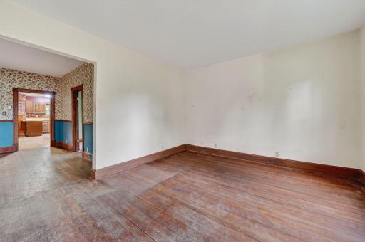 1216 County Road C E, Saint Paul, MN 55109