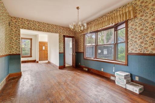 1216 County Road C E, Saint Paul, MN 55109