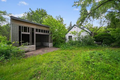 1216 County Road C E, Saint Paul, MN 55109