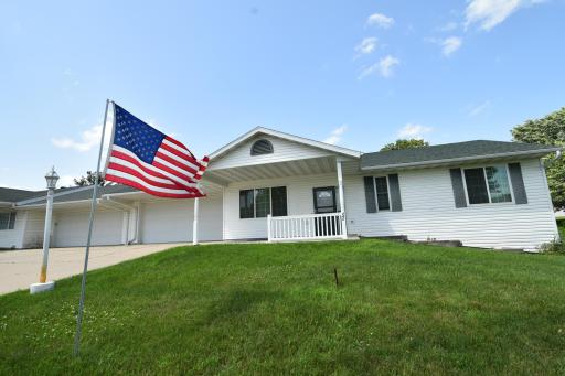 240 6th Street SW, Pine Island, MN 55963