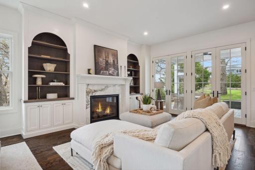4717 Meadow Road, Edina, MN 55424