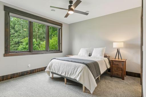1099 Indian Trail S, Afton, MN 55001