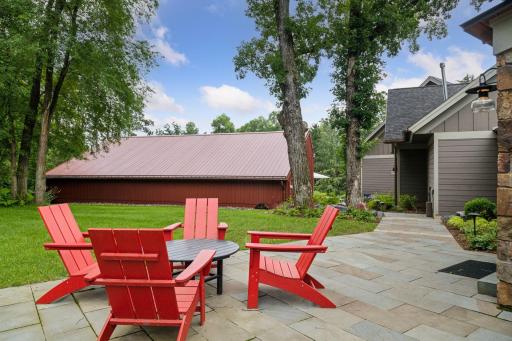 1099 Indian Trail S, Afton, MN 55001