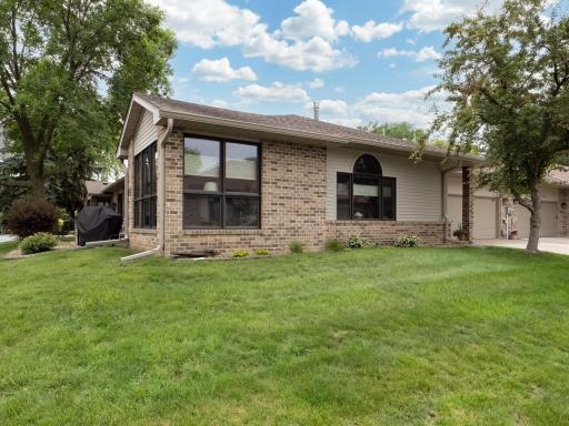 Maintenance free living. Let someone else mow and shovel!