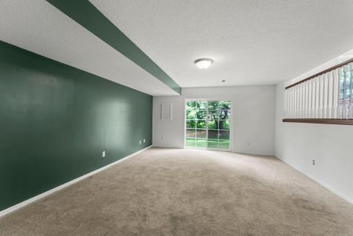 1055 Willow Trail, Farmington, MN 55024