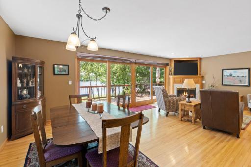 This open-concept layout with expansive windows brings in abundant natural light and stunning lake views.
