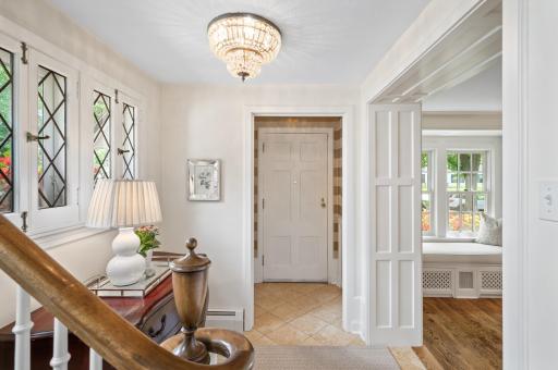 4504 Wooddale Avenue, Edina, MN 55424