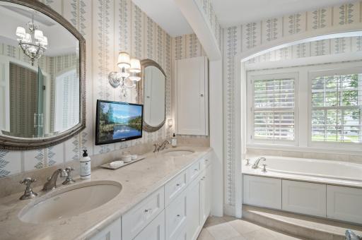 4504 Wooddale Avenue, Edina, MN 55424