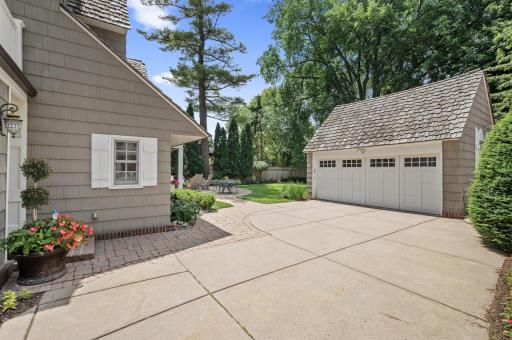 4504 Wooddale Avenue, Edina, MN 55424
